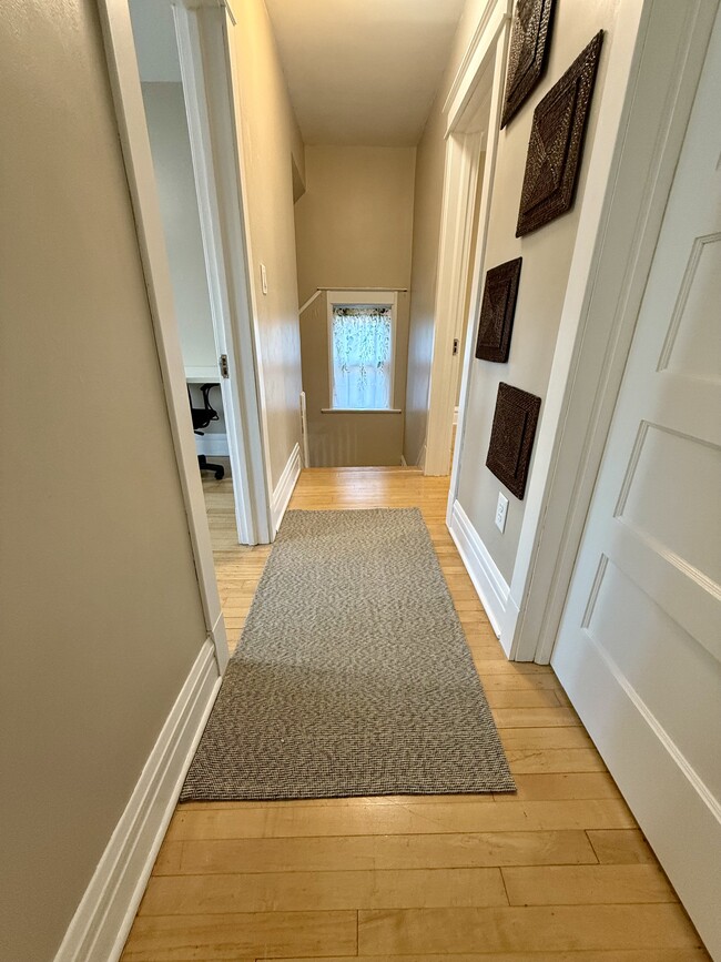 Bedroom/ Bathroom Hallway - 922 N 14th Ave E