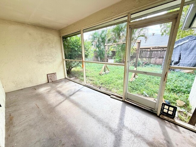 Building Photo - 3902 Chapel St