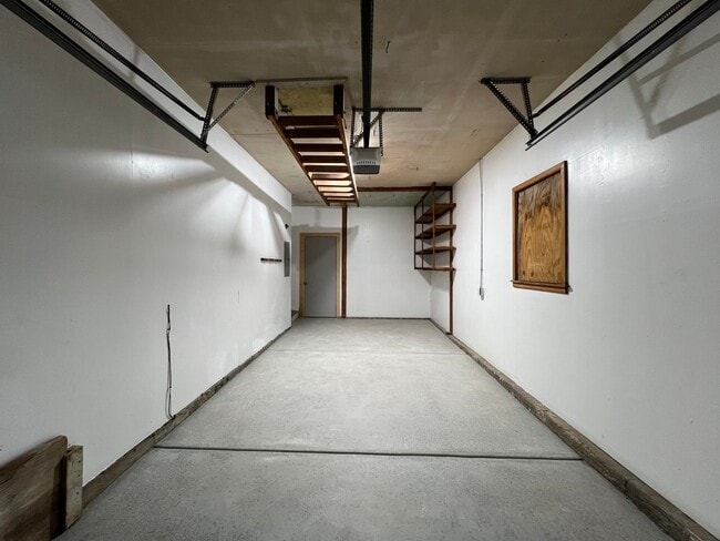 Building Photo - Newly Remodeled 3 Bed 1 Bath Home in Derby!!