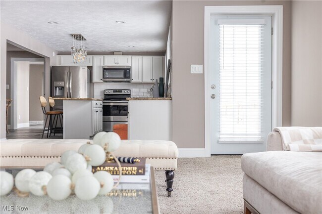 Building Photo - 4226 Broadview Rd