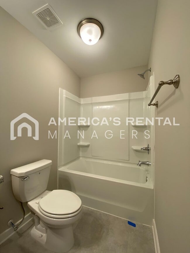 Building Photo - Wonderful Home for Rent in Talladega, AL... Available to View Now!!!