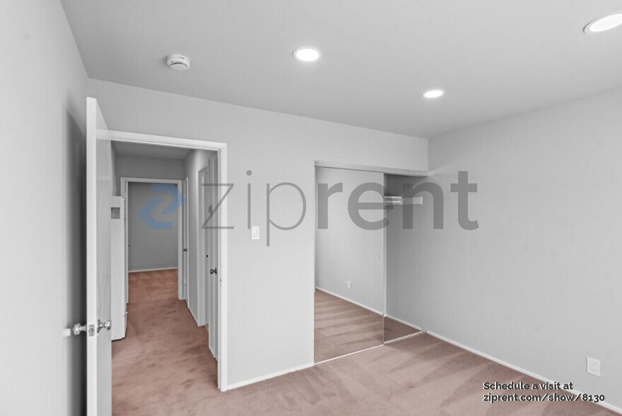 Building Photo - 468 90th St