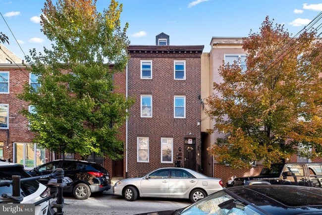 Building Photo - 621 S 18th St