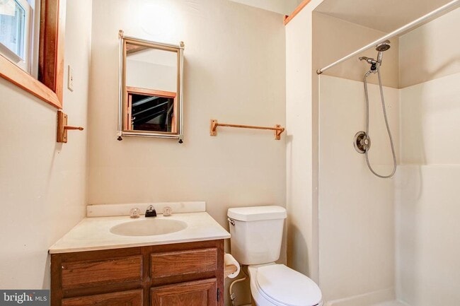 Building Photo - 8297 Squires Ln