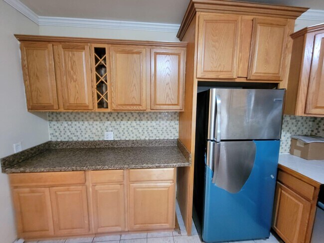 Building Photo - 489 Quinnipiac Ave