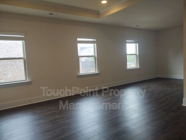 Building Photo - 10707 Campbell Commons Way