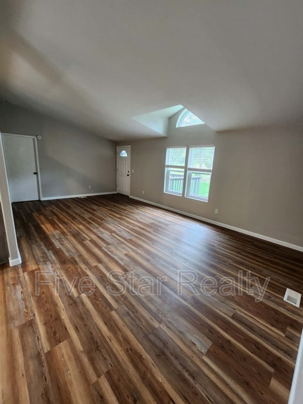 Building Photo - 12051 Kimberly Rd