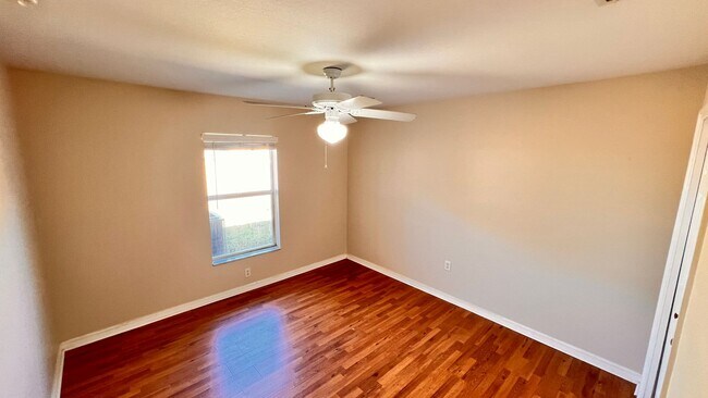 Building Photo - Lovely, Spacious 2 Bedroom, 2 Bathroom Home in Sebring!!