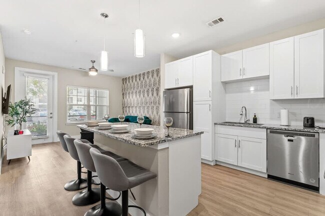 Building Photo - 12570 Windy Pointe Lp