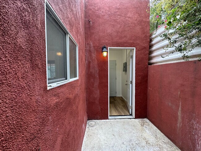 Backyard - 1123 Laveta Terrace