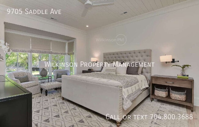 Building Photo - 9705 Saddle Ave