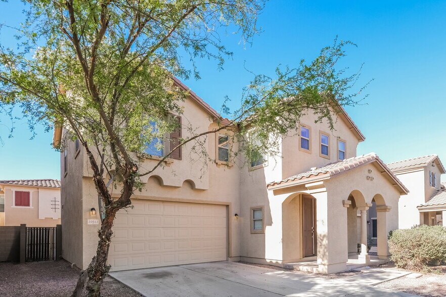 Building Photo - 10911 W Mariposa Dr