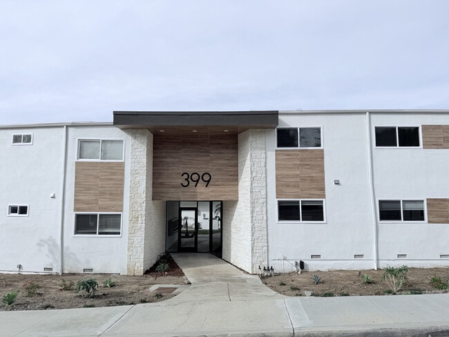 Building Photo - 399 Erbes Rd.