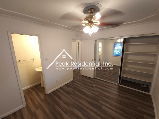 Building Photo - Nice 3bd/1.5 ba Carmichael Home With RV Access!