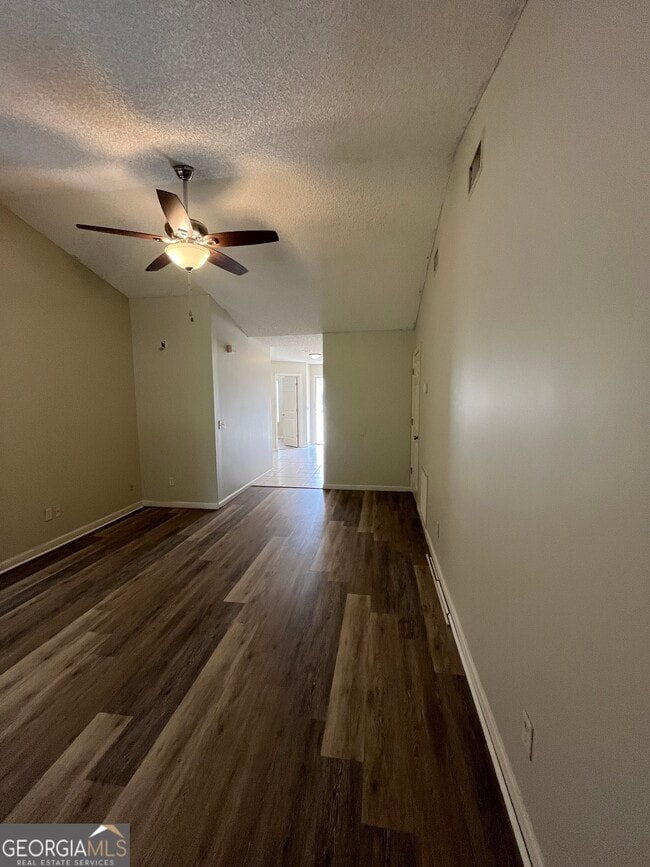 Building Photo - 120 Sapelo Dr