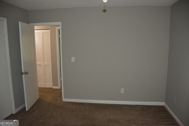Building Photo - 4952 Isle Royal Ct