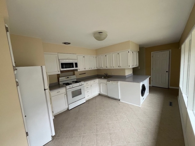 Building Photo - 5611 S Quincy St