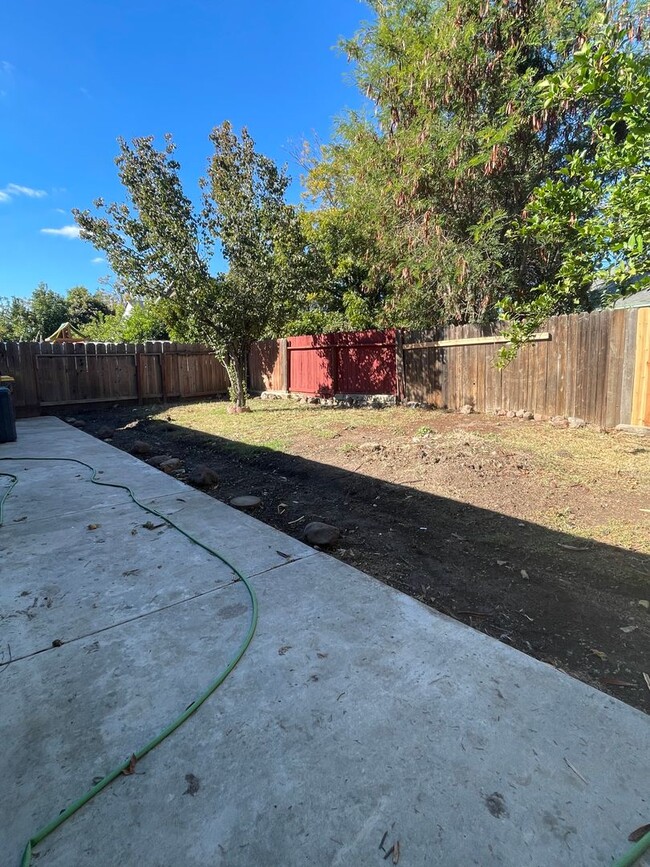 Building Photo - Beautiful home in Stockton