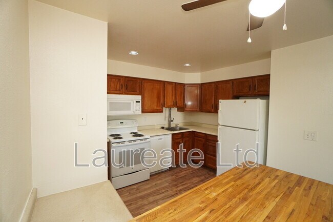 Building Photo - 4899 S Dudley St