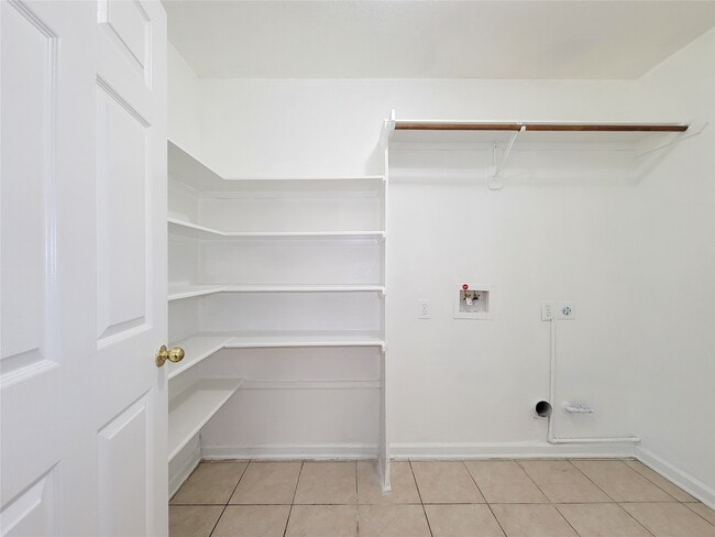 Building Photo - 20922 Reno Ranch Ln