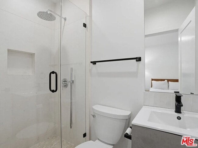 Building Photo - 3014 9th Ave