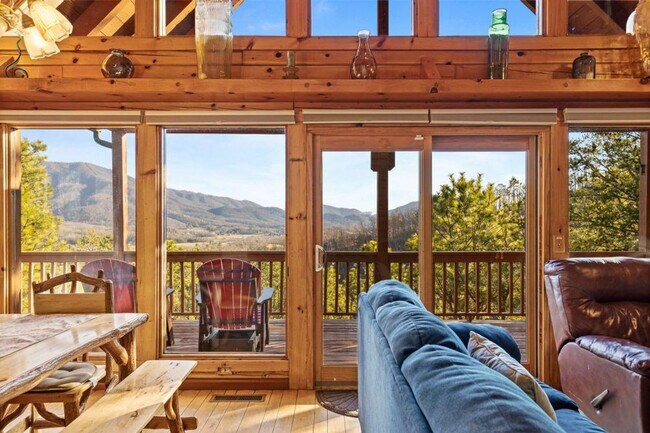 Building Photo - 3044 Wears Overlook Ln