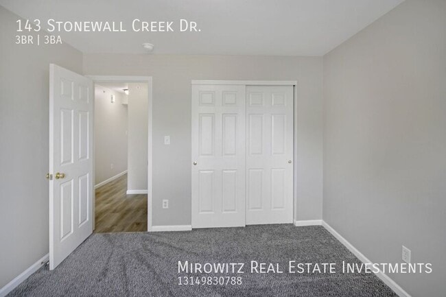 Building Photo - 143 Stonewall Creek Dr