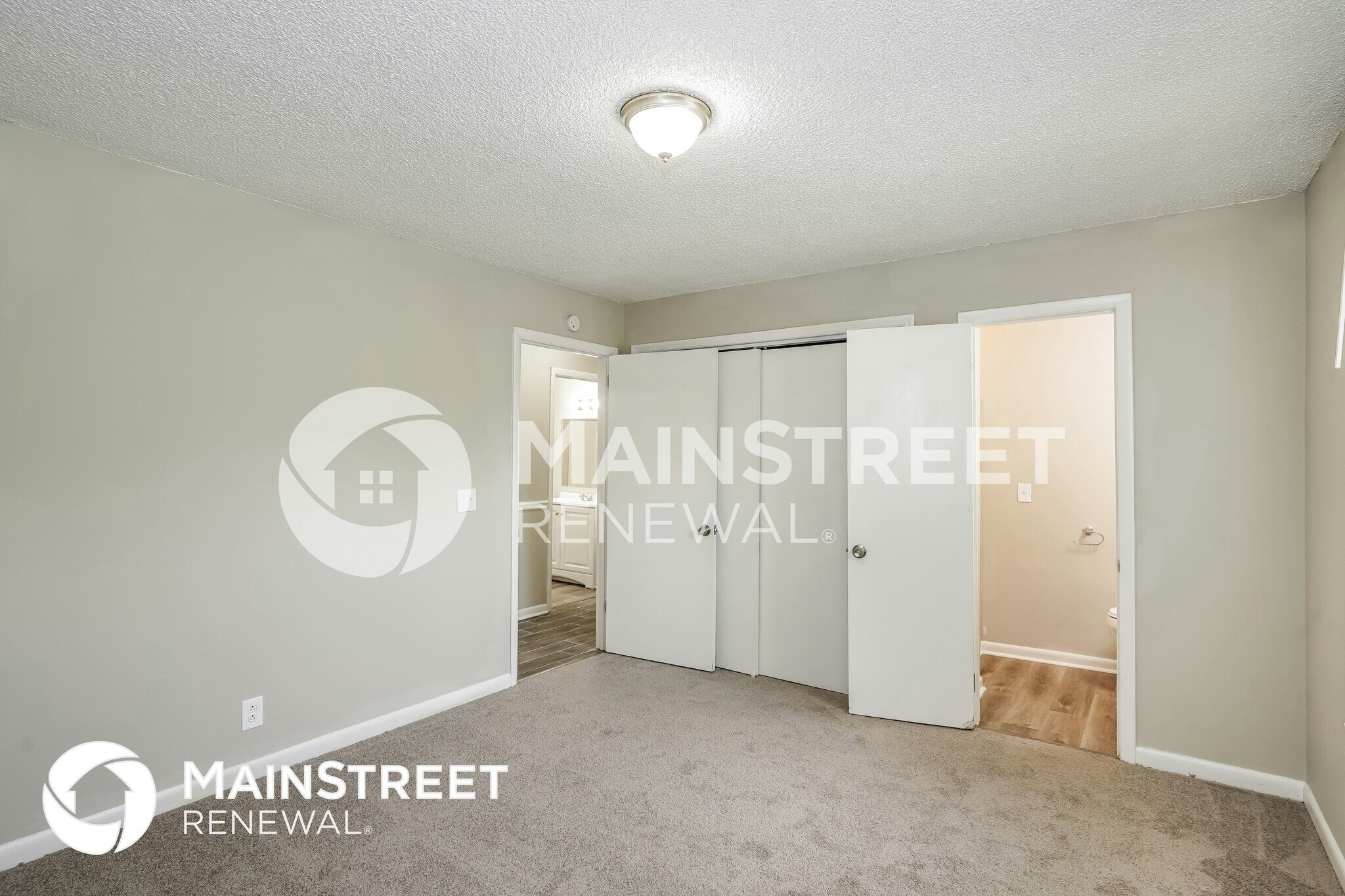 Building Photo - 233 Evergreen Cir