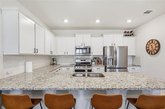 Building Photo - 1540 Princeton Dr