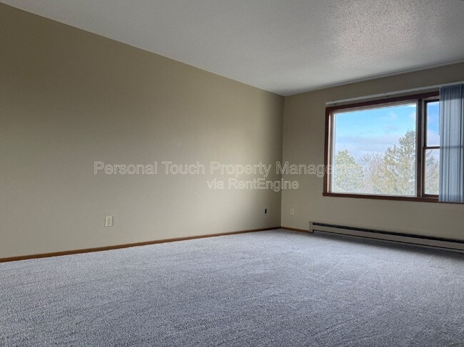 Building Photo - 1005 19th St SW