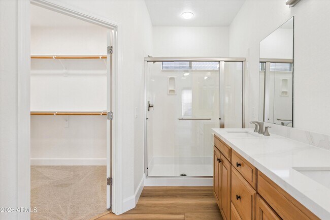 Building Photo - 4618 W Fortune Dr