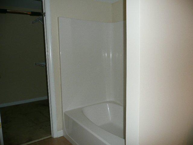 Building Photo - Grovetown large attached home