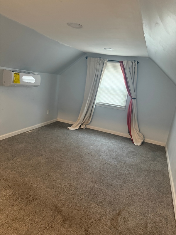 Building Photo - 18675 Beland St