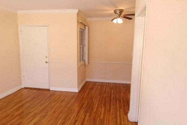 Building Photo - 1 bedroom in Los Angeles CA 90028