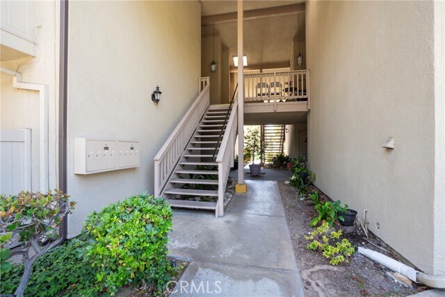 Building Photo - 13624 La Jolla Cir