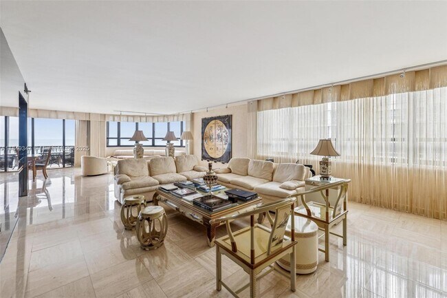 Building Photo - 10175 Collins Ave