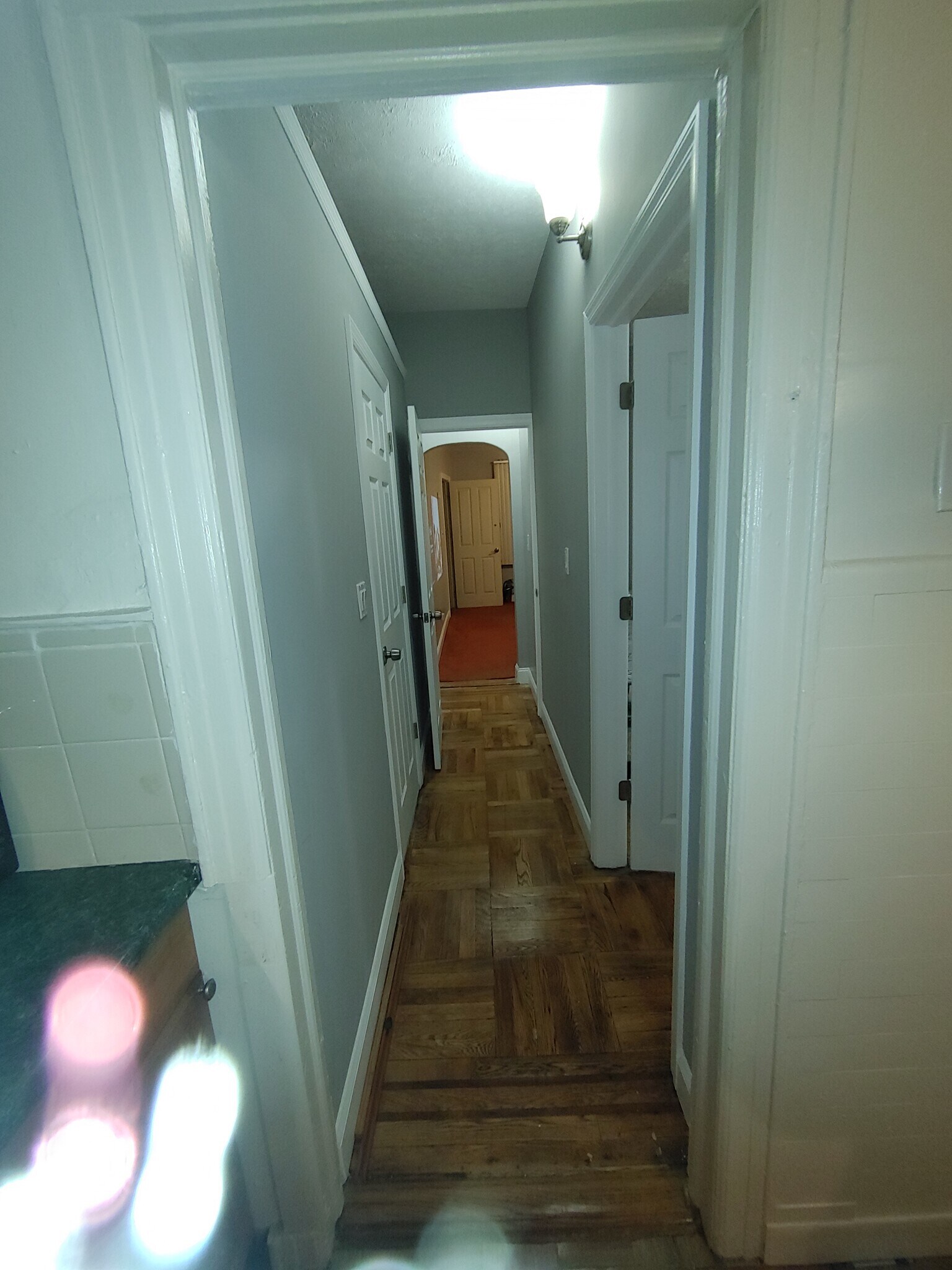 Passage from kitchen, living and bedroom no. 2 - 4137 Boyd Ave