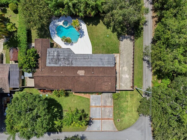 Building Photo - 8260 SW 95th St