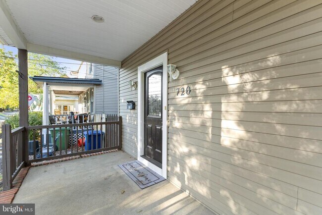Building Photo - 720 Cinnaminson Ave