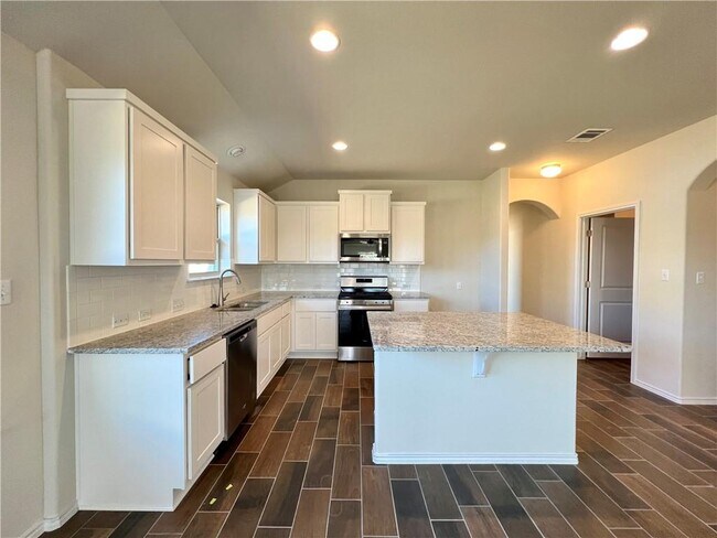 Building Photo - 129 Blue Oak Blvd