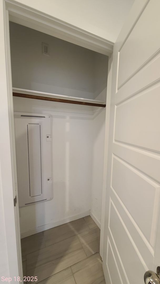 Building Photo - 3 Bedroom 3 Bath Townhouse