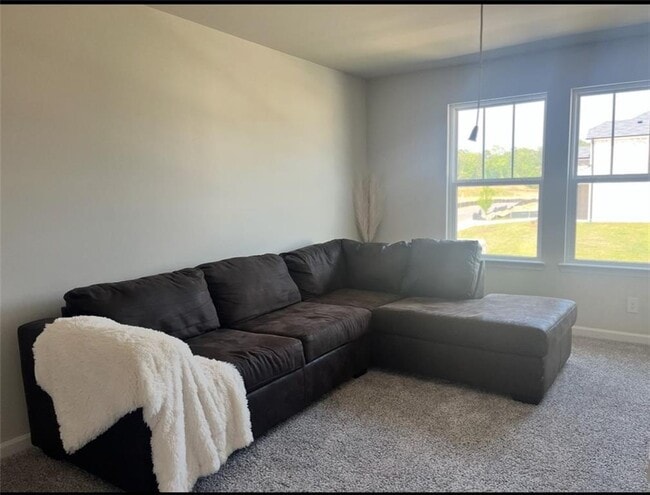 Building Photo - 6900 Newcastle Ct