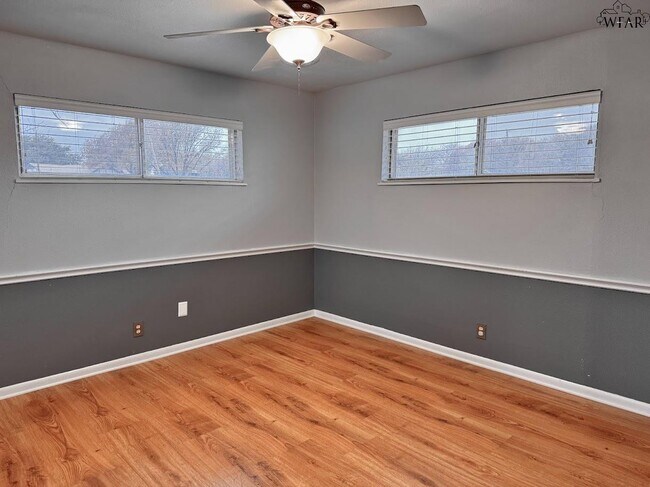 Building Photo - 4715 Coronado Ave