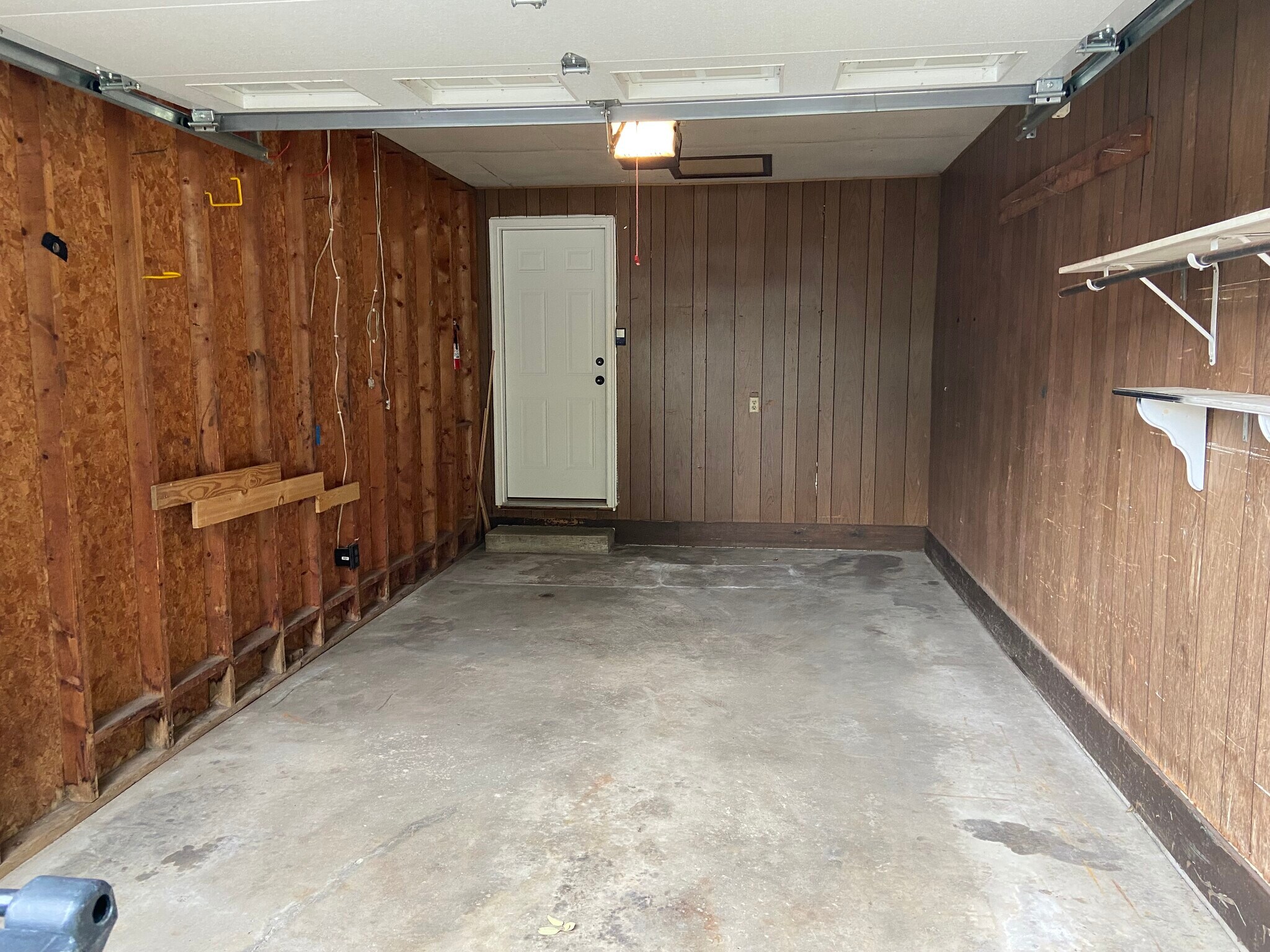 Building Photo - 2688 Lavender Ln