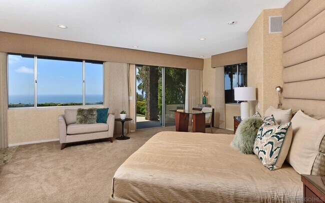 Building Photo - 7106 Country Club Dr