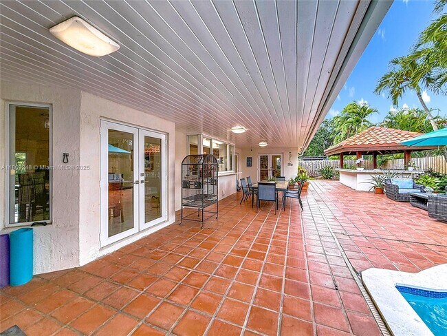 Building Photo - 10462 SW 121st St