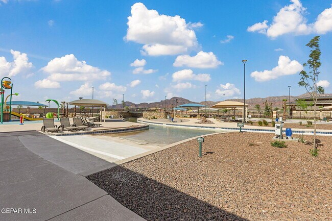 Building Photo - 11150 Blazing Star Pl
