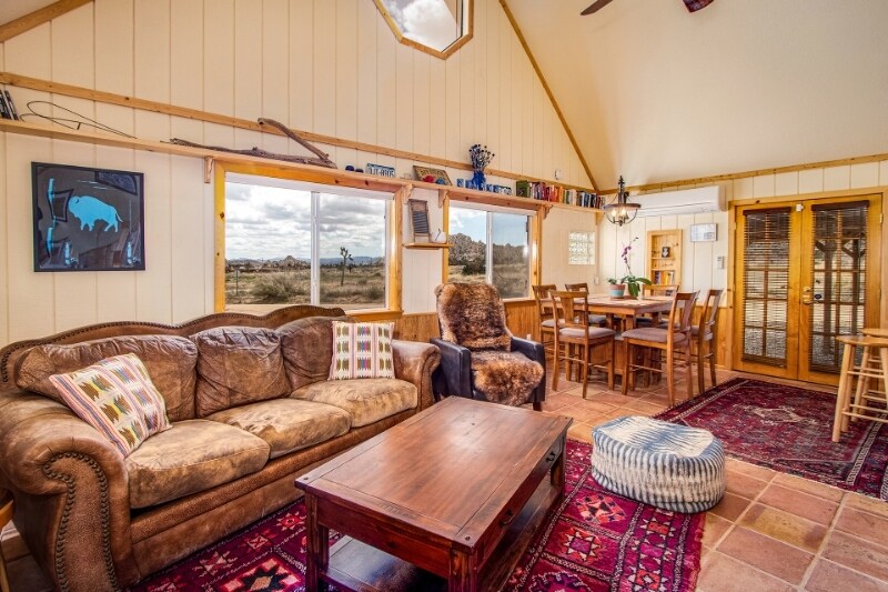 Building Photo - 5031 Tom Mix Rd