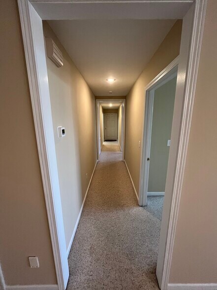 Hallway - 7218 Timber Trl