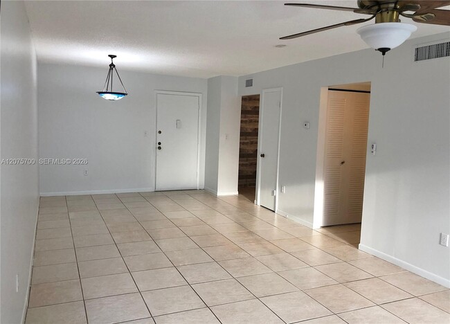 Building Photo - 8281 SW 128th St